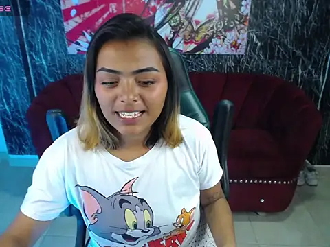 Snapshot of madelein_m chatting on 02/01/25, 07:02 madelein m online show from 02/01/25, 07:02