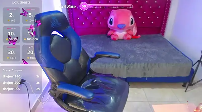 Snapshot of madelein_m chatting on 03/14/25, 10:27 madelein m online show from 03/14/25, 10:27