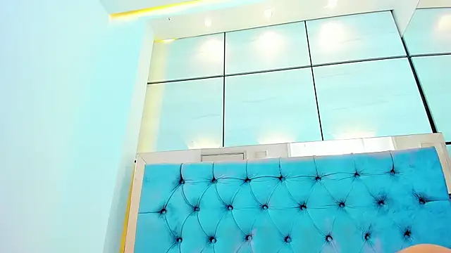 pocahontas pow online show from 04/08/26, 11:54