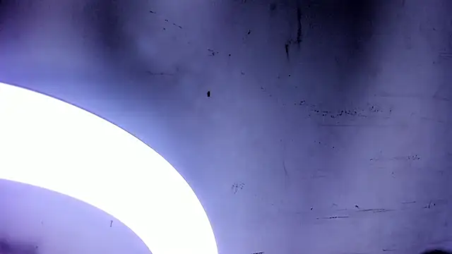 Snapshot of EthaanCox chatting on 11/24/25, 09:36 EthaanCox online show from 11/24/25, 09:36