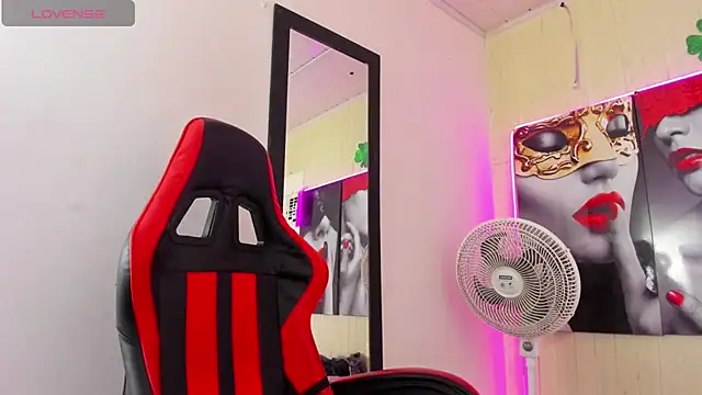 Miss sparkle00 online show from 10/03/25, 04:53