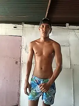 matteo rivas online show from 10/17/25, 03:25