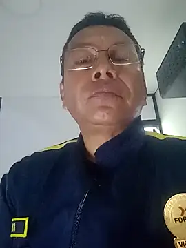 Snapshot of Jinenez chatting on 03/15/25, 03:16 Jinenez online show from 03/15/25, 03:16