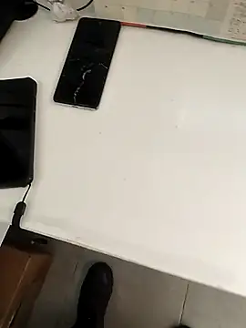 Snapshot of Jinenez chatting on 09/28/25, 02:55 Jinenez online show from 09/28/25, 02:55