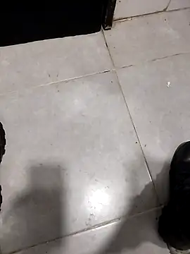 Snapshot of Jinenez chatting on 10/07/25, 04:42 Jinenez online show from 10/07/25, 04:42