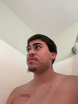 Snapshot of Daddywick chatting on 02/27/25, 03:36 Daddywick online show from 02/27/25, 03:36