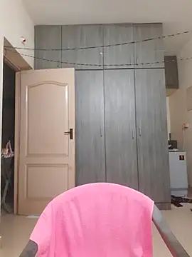 Chennaibull15 online show from 10/28/25, 05:37