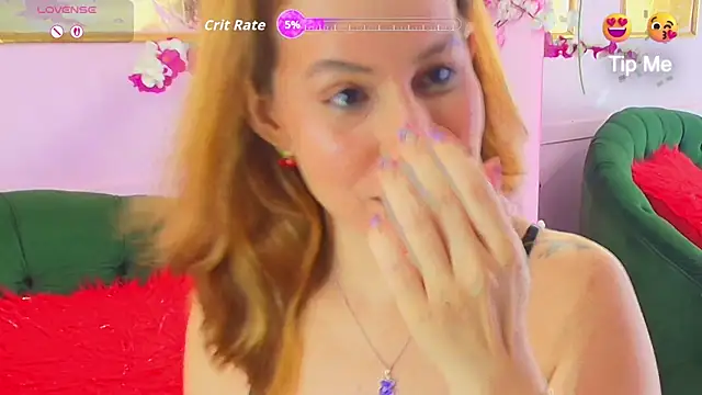 Snapshot of scarlette69 chatting on 09/21/25, 08:54 scarlette69 online show from 09/21/25, 08:54