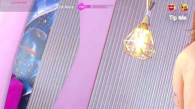 Snapshot of scarlette69 chatting on 10/08/25, 12:30 scarlette69 online show from 10/08/25, 12:30