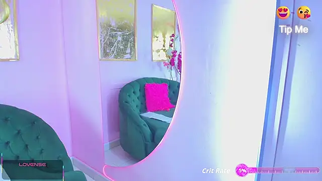 Snapshot of scarlette69 chatting on 10/27/25, 07:40 scarlette69 online show from 10/27/25, 07:40