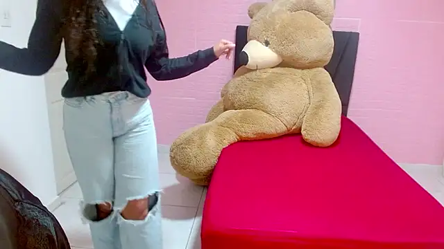 DULCE1609 online show from 03/17/25, 09:23