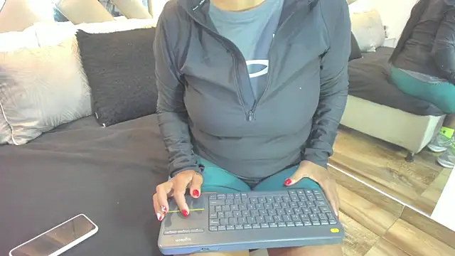 raquell moore online show from 01/13/26, 05:29