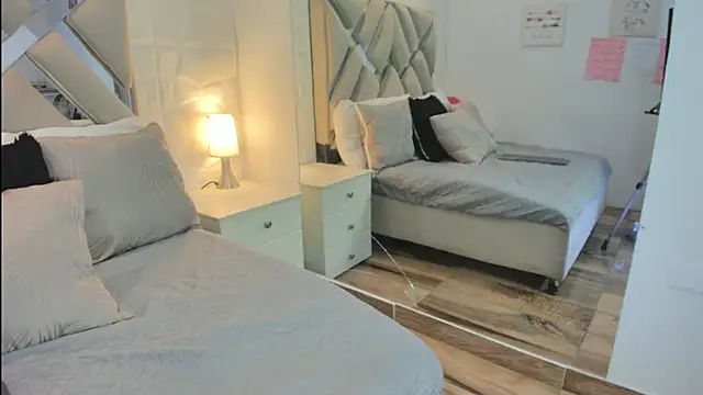 Snapshot of raquell_moore chatting on 03/14/26, 11:59 raquell moore online show from 03/14/26, 11:59