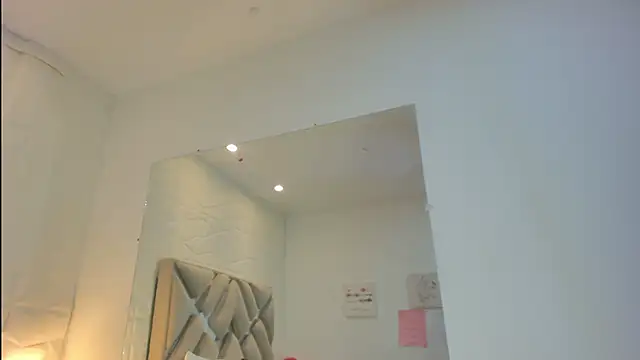 Snapshot of raquell_moore chatting on 03/17/26, 12:30 raquell moore online show from 03/17/26, 12:30