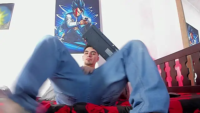 Snapshot of Austin_nice_cock chatting on 12/21/25, 10:17 Austin nice cock online show from 12/21/25, 10:17