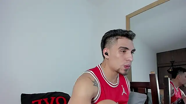 Snapshot of Austin_nice_cock chatting on 02/23/26, 08:17 Austin nice cock online show from 02/23/26, 08:17