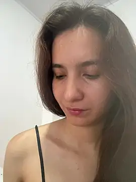 Snapshot of Bella_still chatting on 05/22/26, 02:01 Bella still online show from 05/22/26, 02:01