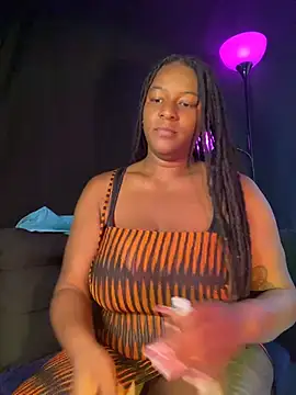 xoxoHotCoCo online show from 06/18/26, 11:58