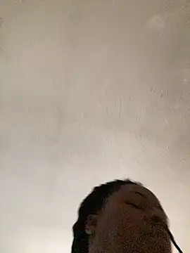 xoxoHotCoCo online show from 07/17/26, 03:18
