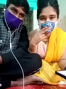 Snapshot of Sexy-Couple20 chatting on 01/18/25, 02:33 Sexy-Couple20 online show from 01/18/25, 02:33