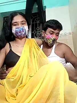 Snapshot of Sexy-Couple20 chatting on 01/26/25, 01:47 Sexy-Couple20 online show from 01/26/25, 01:47