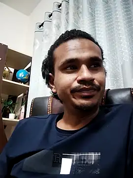 Snapshot of Sexy-Couple20 chatting on 02/13/25, 05:22 Sexy-Couple20 online show from 02/13/25, 05:22