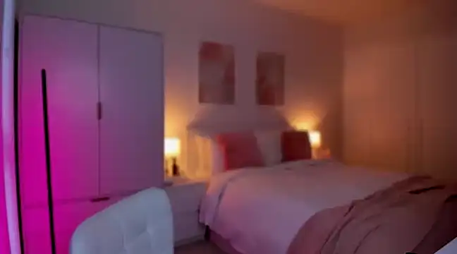 Snapshot of GoddessRoxana chatting on 01/15/25, 11:32 GoddessRoxana online show from 01/15/25, 11:32