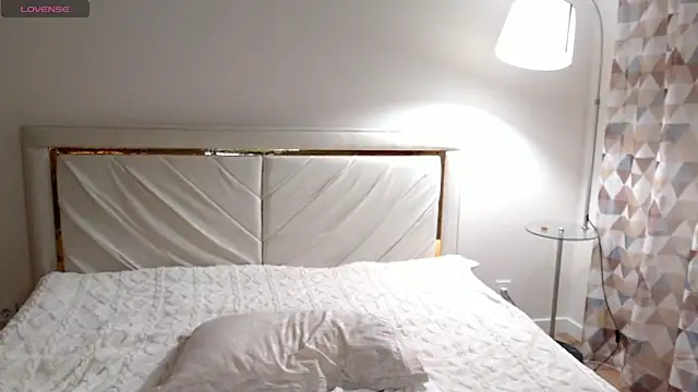 mystiksirenn online show from 02/01/25, 08:29