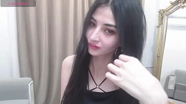 Snapshot of newfrommacau chatting on 10/17/25, 12:08 newfrommacau online show from 10/17/25, 12:08