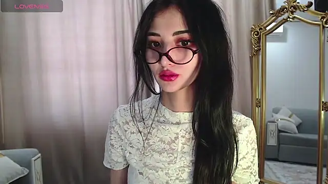 Snapshot of newfrommacau chatting on 10/18/25, 06:48 newfrommacau online show from 10/18/25, 06:48