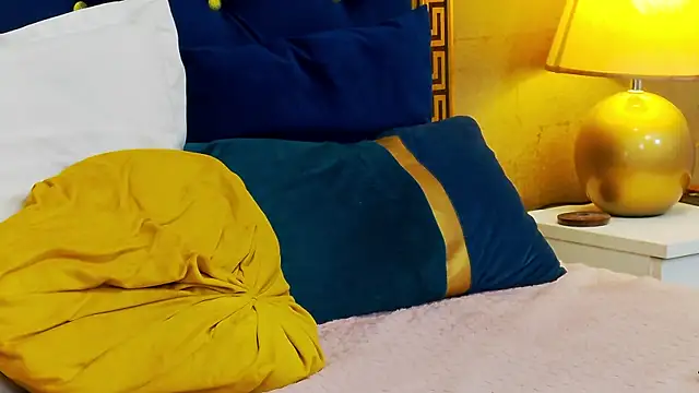 Annabellerise online show from 02/27/25, 12:21