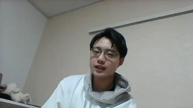 Snapshot of nunnun00 chatting on 01/27/25, 11:43 nunnun00 online show from 01/27/25, 11:43