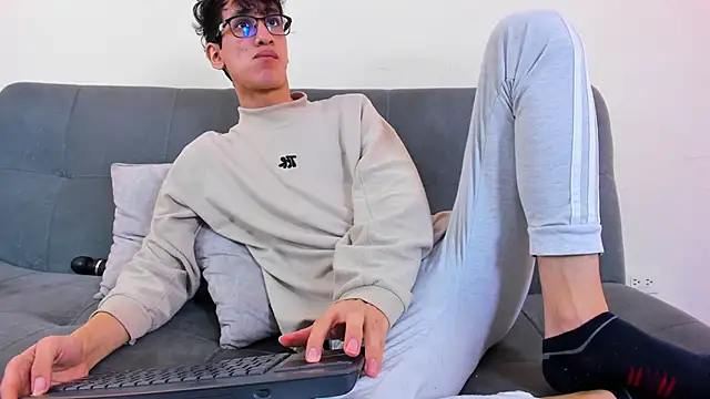 Cum hunters online show from 04/09/26, 06:19