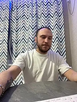 Snapshot of _XxX-XxX_ chatting on 01/25/25, 02:04  XxX-XxX  online show from 01/25/25, 02:04