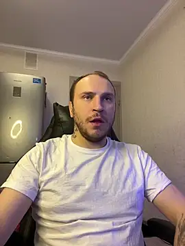 Snapshot of _XxX-XxX_ chatting on 02/22/25, 11:57  XxX-XxX  online show from 02/22/25, 11:57