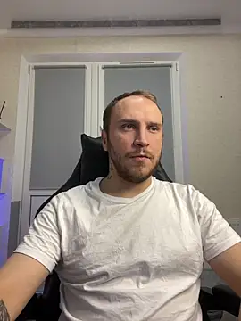 Snapshot of _XxX-XxX_ chatting on 02/27/25, 09:14  XxX-XxX  online show from 02/27/25, 09:14