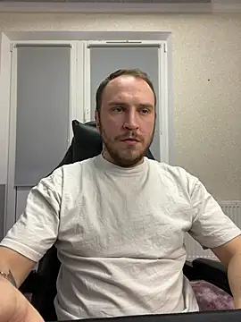 Snapshot of _XxX-XxX_ chatting on 03/01/25, 09:26  XxX-XxX  online show from 03/01/25, 09:26