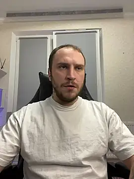 Snapshot of _XxX-XxX_ chatting on 03/04/25, 03:22  XxX-XxX  online show from 03/04/25, 03:22