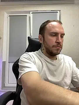 Snapshot of _XxX-XxX_ chatting on 03/06/25, 01:16  XxX-XxX  online show from 03/06/25, 01:16