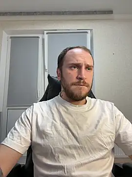 Snapshot of _XxX-XxX_ chatting on 03/16/25, 09:37  XxX-XxX  online show from 03/16/25, 09:37