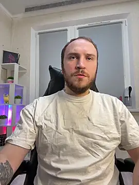 Snapshot of _XxX-XxX_ chatting on 03/21/25, 10:17  XxX-XxX  online show from 03/21/25, 10:17