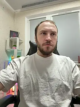 Snapshot of _XxX-XxX_ chatting on 03/22/25, 10:59  XxX-XxX  online show from 03/22/25, 10:59