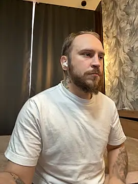 Snapshot of _XxX-XxX_ chatting on 09/22/25, 03:14  XxX-XxX  online show from 09/22/25, 03:14