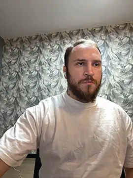 Snapshot of _XxX-XxX_ chatting on 09/28/25, 06:24  XxX-XxX  online show from 09/28/25, 06:24