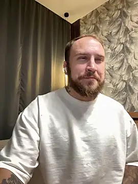 Snapshot of _XxX-XxX_ chatting on 10/02/25, 07:54  XxX-XxX  online show from 10/02/25, 07:54