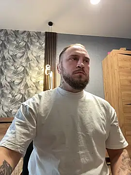 Snapshot of _XxX-XxX_ chatting on 10/21/25, 06:36  XxX-XxX  online show from 10/21/25, 06:36