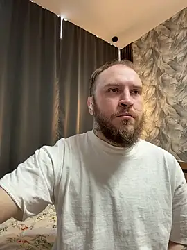 Snapshot of _XxX-XxX_ chatting on 04/22/26, 11:34 XxX-XxX online show from 04/22/26, 11:34