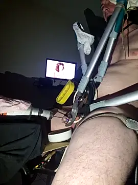 alexandrezeke online show from 04/17/26, 05:38