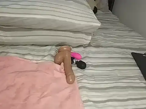 Chandy012 online show from 10/17/25, 09:50