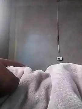 Snapshot of LaneYam chatting on 03/16/26, 06:28 LaneYam online show from 03/16/26, 06:28